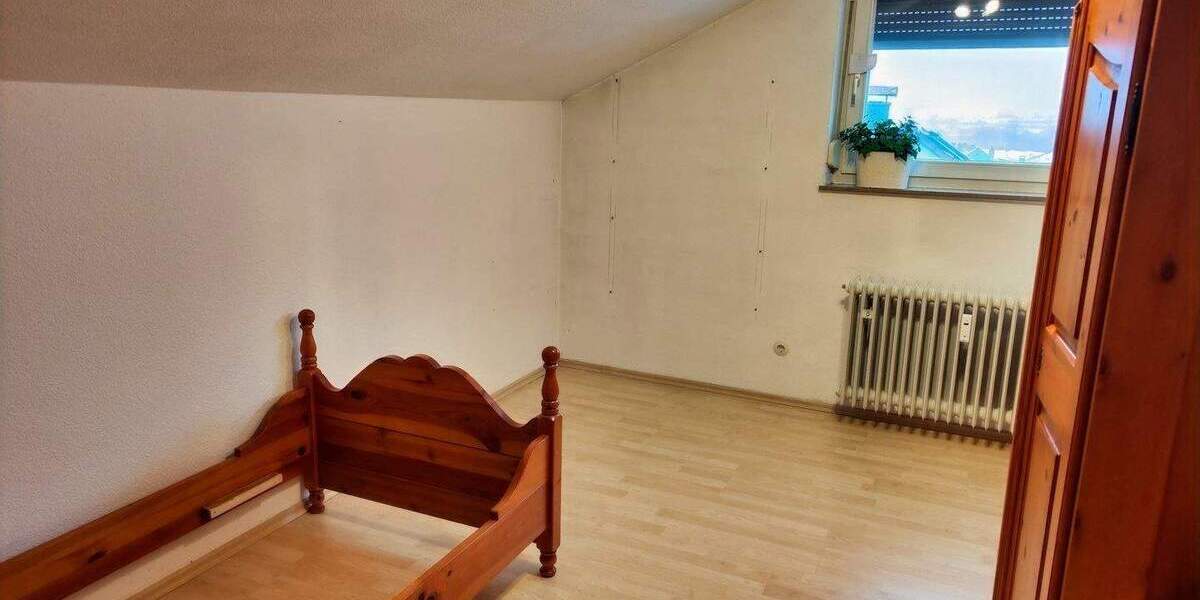 Etagenwohnung Heidenheim Schnaitheim - 5 Zimmer, 107 m&sup2;, 256.000&euro; | Angebot:25668465