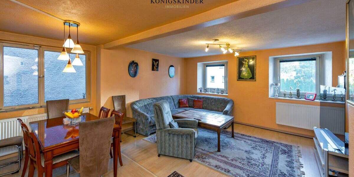 Mehrfamilienhaus, Wohnhaus Heidenheim-Schnaitheim Schnaitheim - 7 Zimmer, 180 m&sup2;, 379.000&euro; | Angebot:25680017