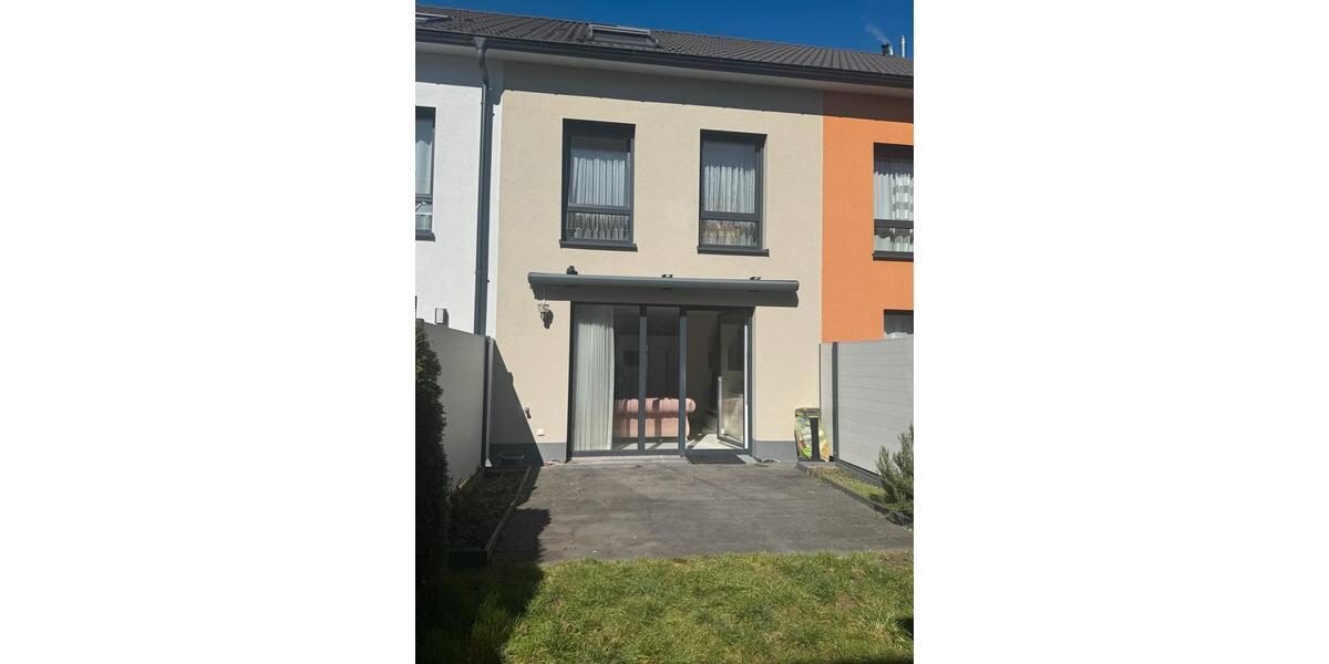 Reihenhaus Schwäbisch Gmünd - 5 Zimmer, 141 m&sup2;, 2.100&euro; | Angebot:27572536