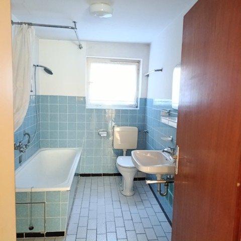 Einfamilienhaus Aalen Dewangen - 9 Zimmer, 184 m&sup2;, 350.000&euro; | Angebot:26931695