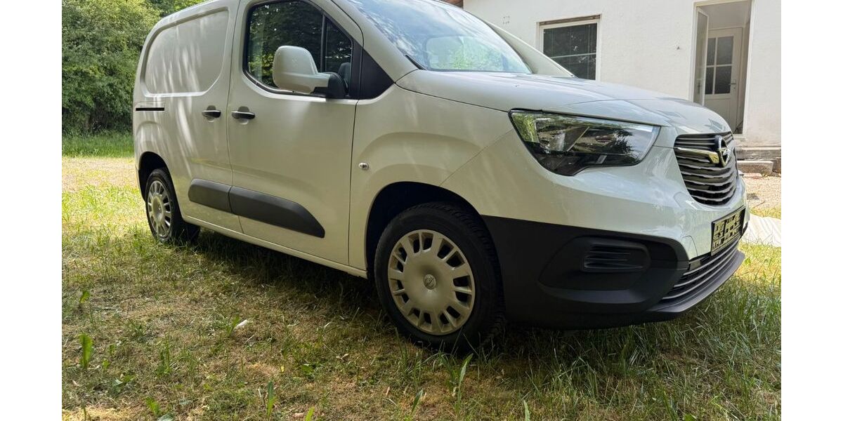 Opel Combo 103.500 km 7.990 &euro; Aalen 73431