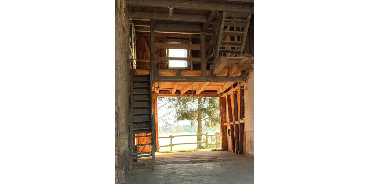 Einfamilienhaus Bühlertann - 8 Zimmer, 230 m&sup2;, 499.000&euro; | Angebot:25352389