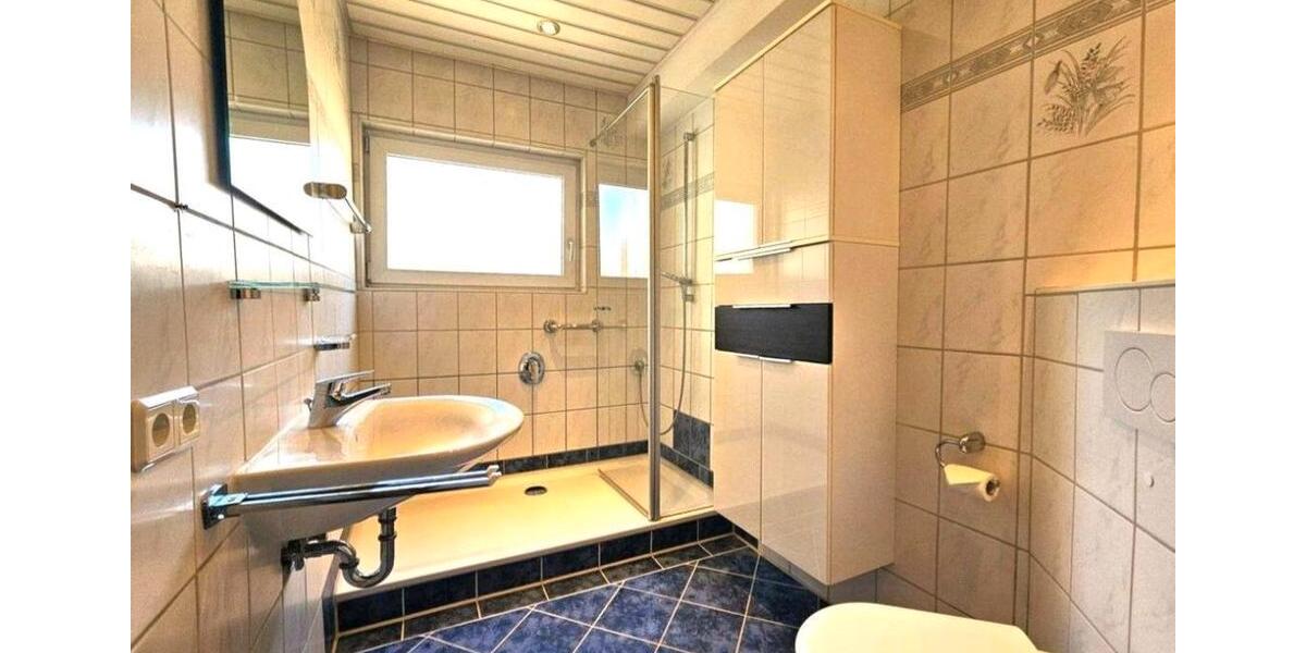 Etagenwohnung Schwäbisch Gmünd - 4 Zimmer, 102 m&sup2;, 830&euro; | Angebot:26033024