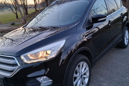 Ford Kuga 94.000 km 12.600 &euro; Aalen 73430
