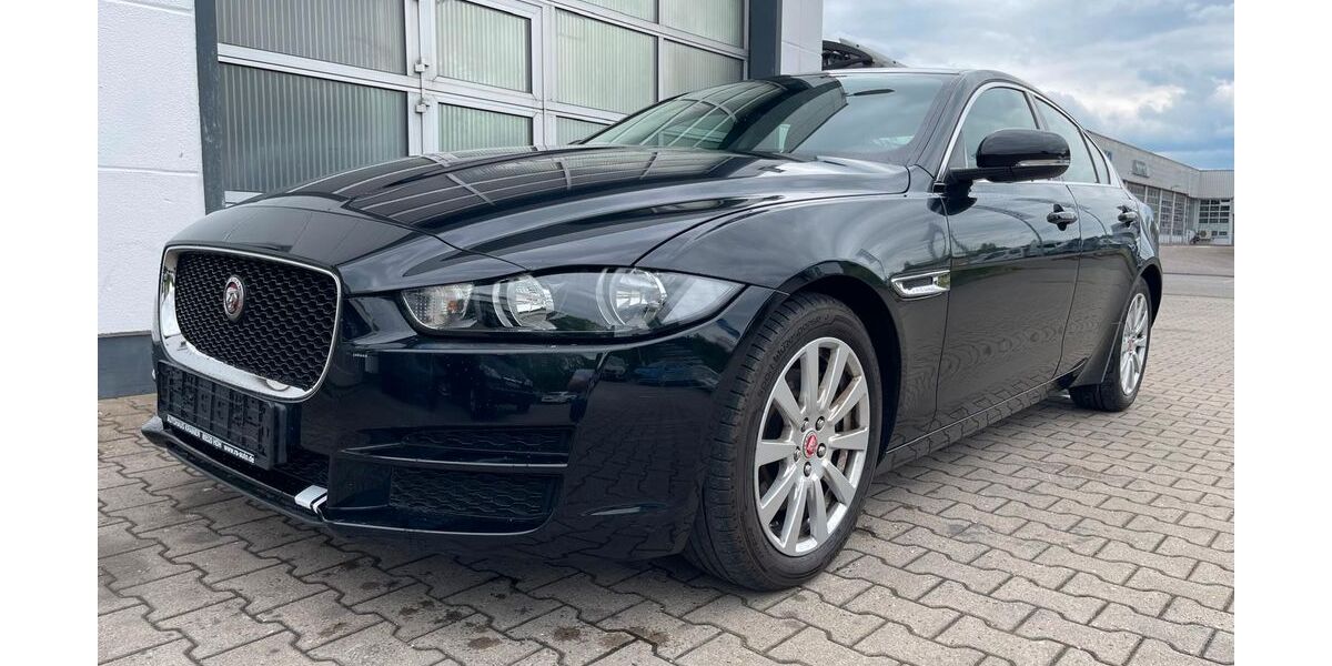 Jaguar XE 73.700 km 13.500 &euro; Heidenheim an der Brenz 89520