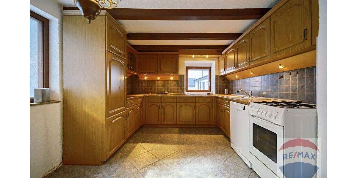 Einfamilienhaus Giengen Burgberg - 4 Zimmer, 127 m&sup2;, 320.000&euro; | Angebot:25771219